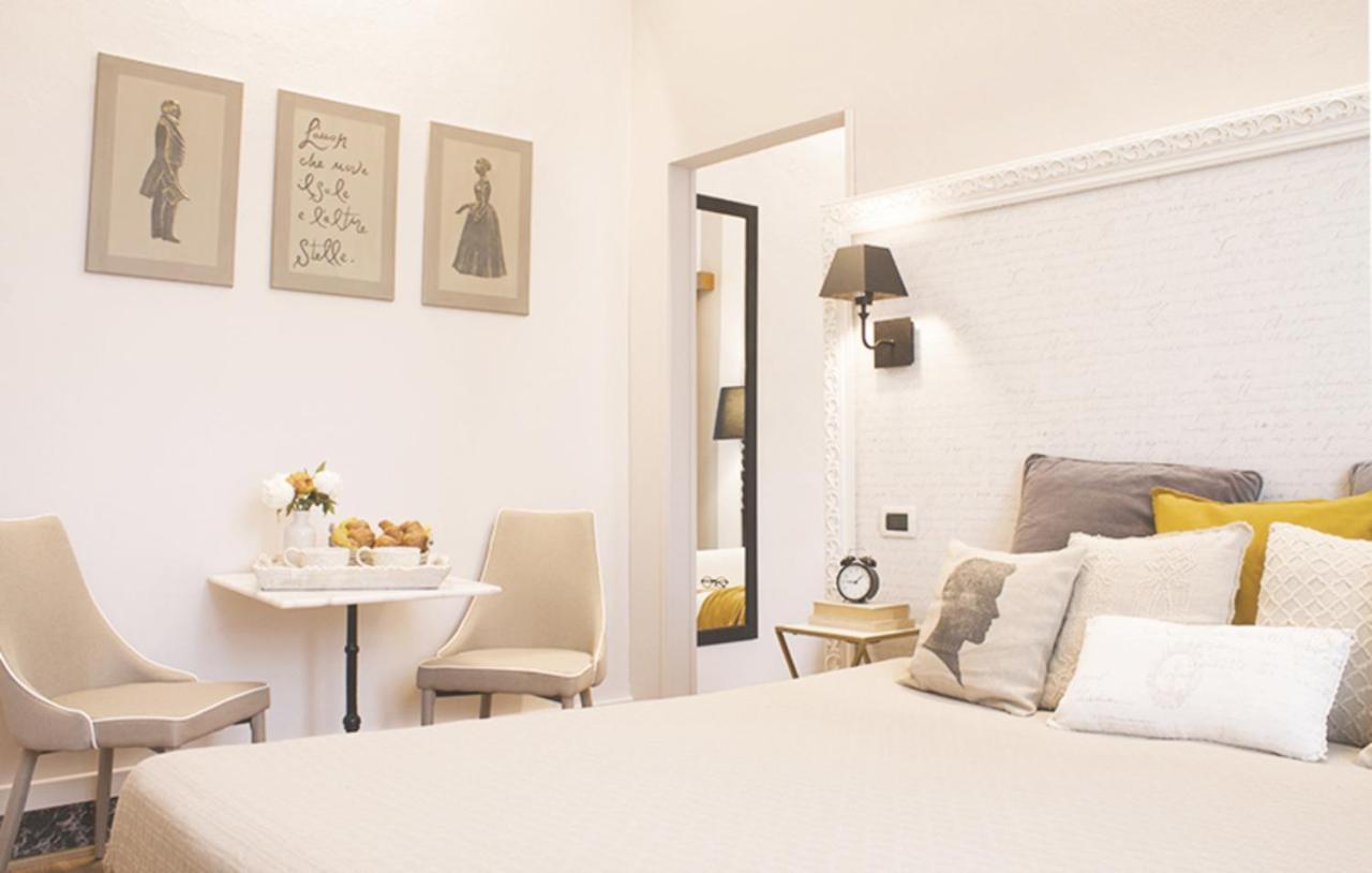 Accanto Al Centro B&B Prato  Luaran gambar
