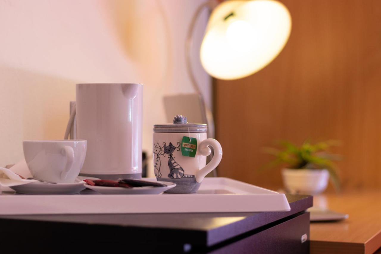 Accanto Al Centro B&B Prato  Luaran gambar