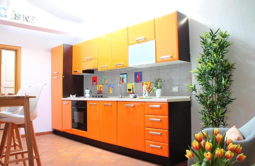 Accanto Al Centro B&B Prato  Luaran gambar